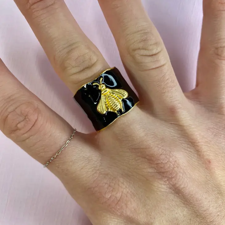 Bumblebee Ring With Enamel Accent - Beciga