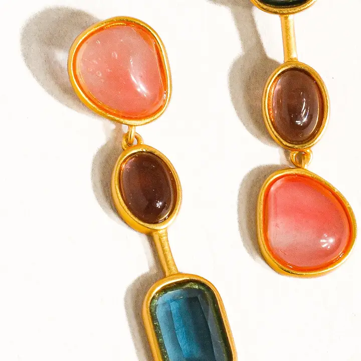 Delia 18K Gold Vintage Mismatch Drop Earring