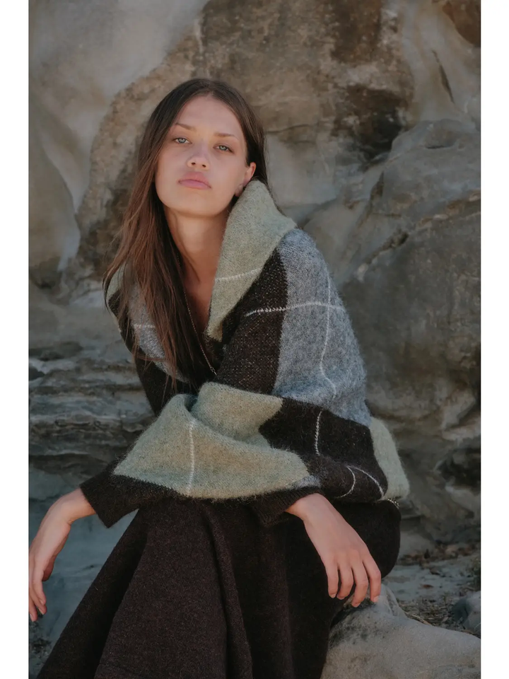 Argyle Jacquard Knit Shrug