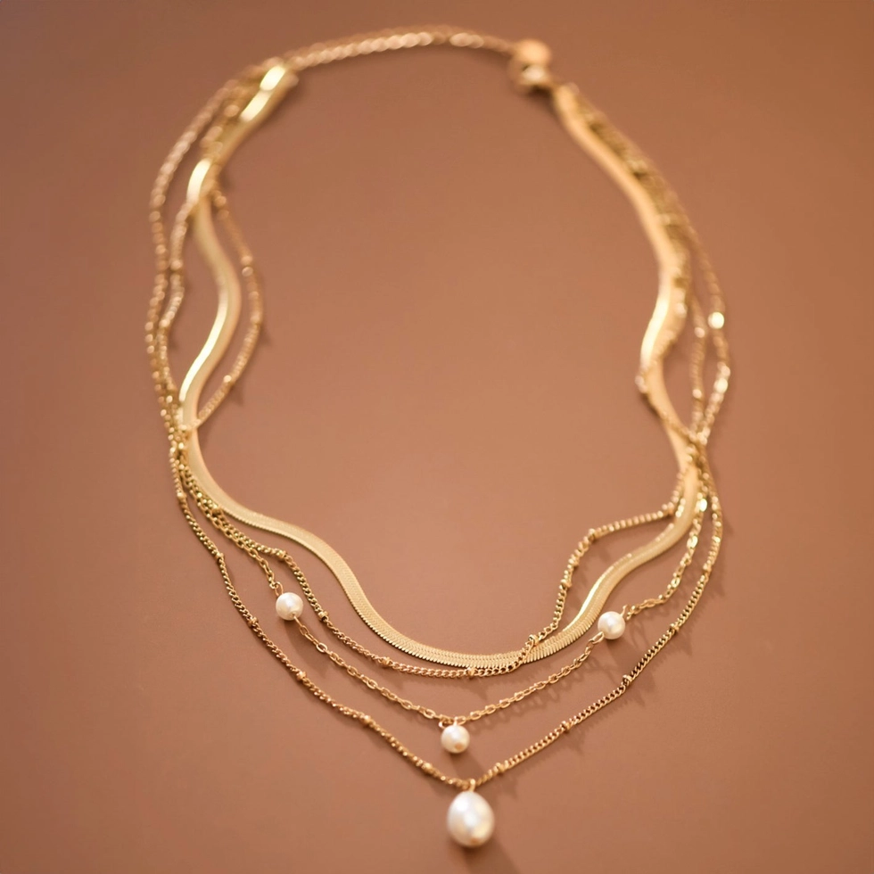Layered Chunky Chain Necklace with Pearls