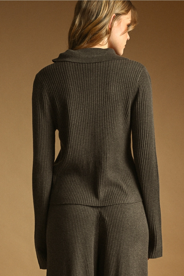 Zip Up Ribbed Knit Top