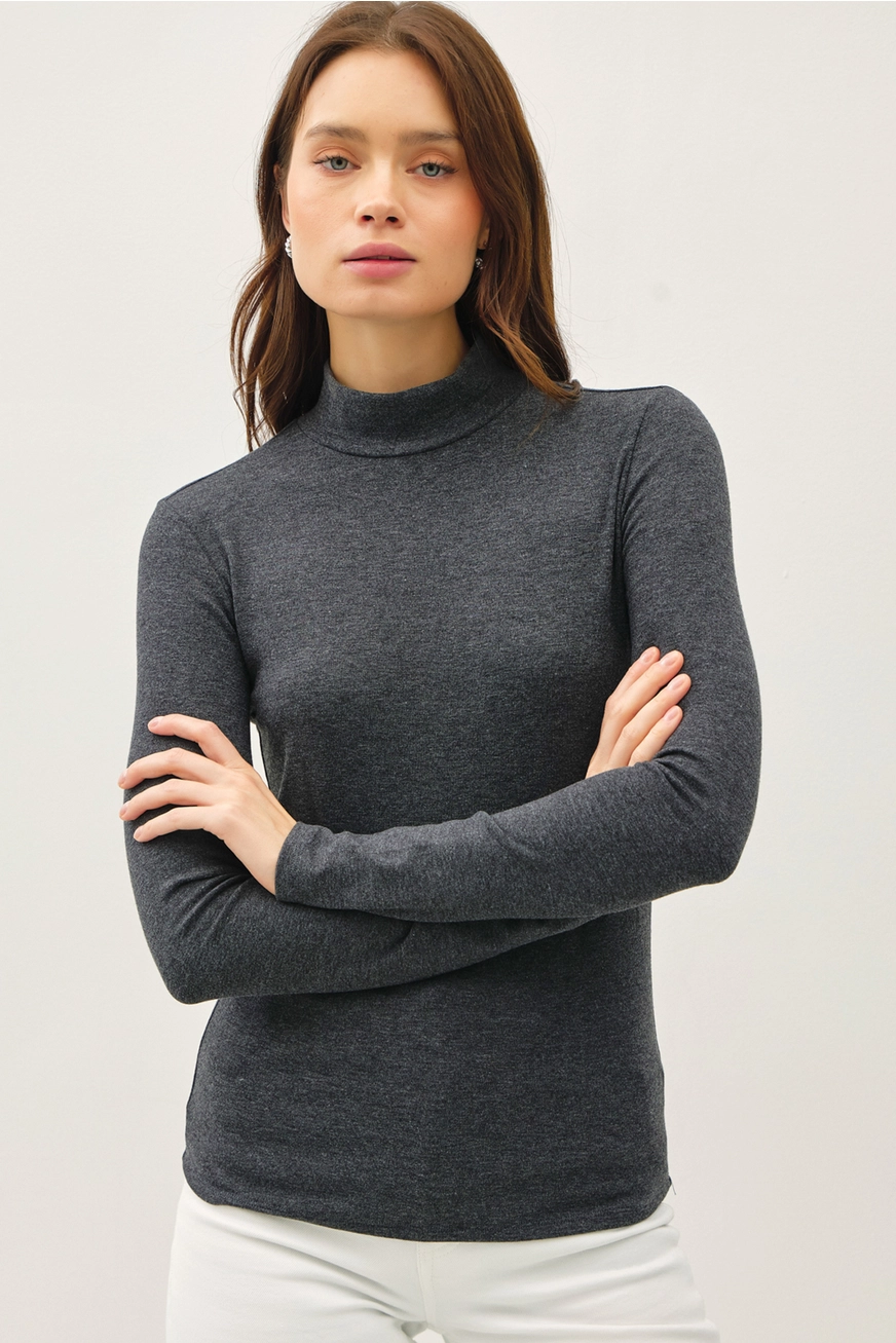 Basic Mock Neck Top(available in charcoal & oatmeal)