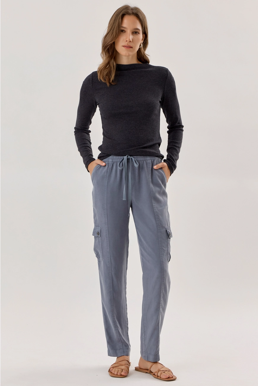 Basic Ribbed Mockneck Knit Top(available in  burgundy, black, & H. Charcoal)