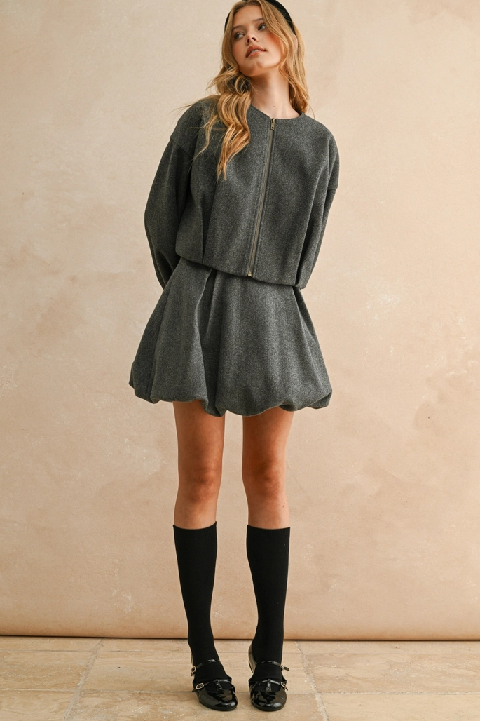 Nina Round Neck Ballon Bottom Jacket