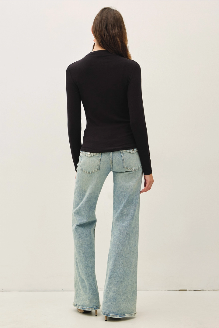 Basic Ribbed Mockneck Knit Top(available in  burgundy, black, & H. Charcoal)