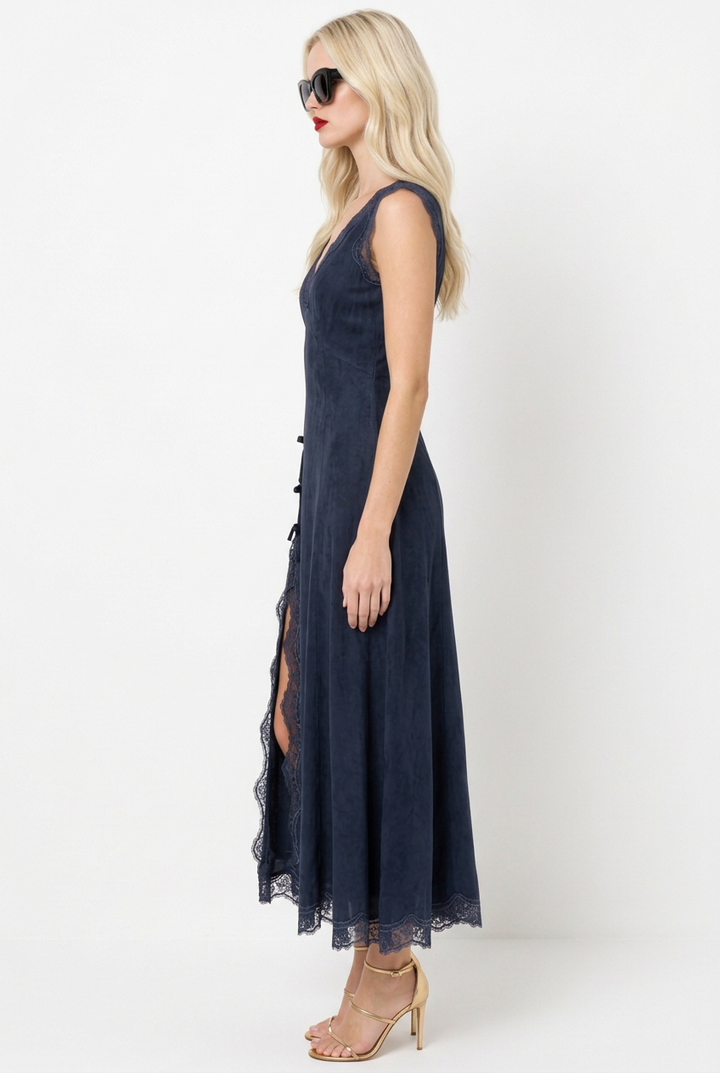 Tiffany wearing the blue Lace Insert V Neck Midi Dress, side view