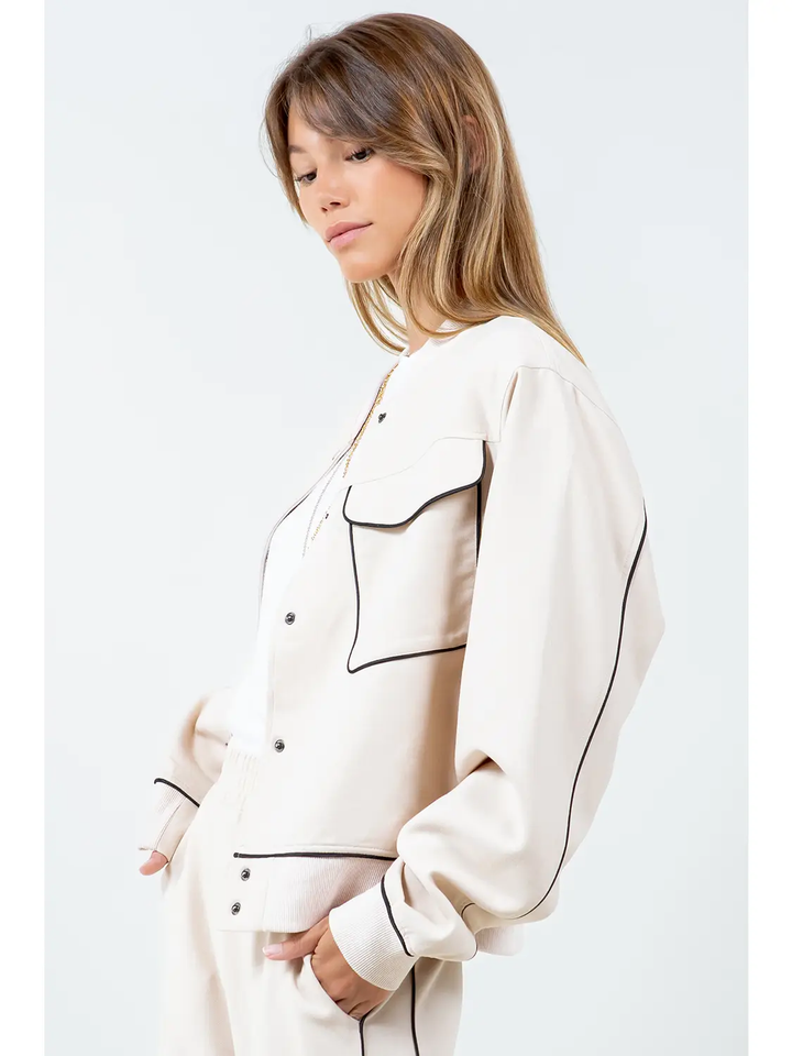 Contrast Piping Detailed Varsity Bomber Jacket