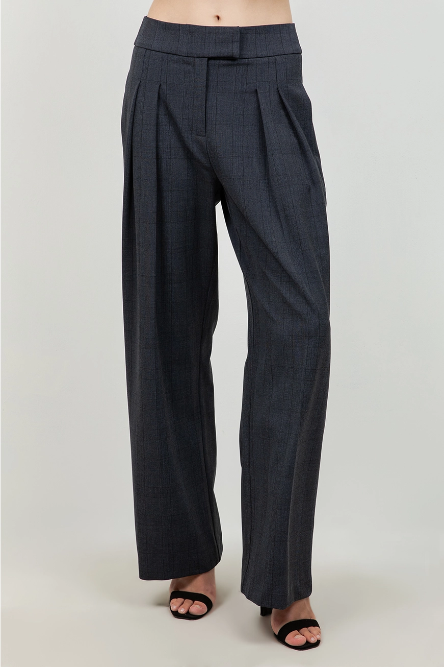 Straight Leg Pleated Plaid Print Trousers