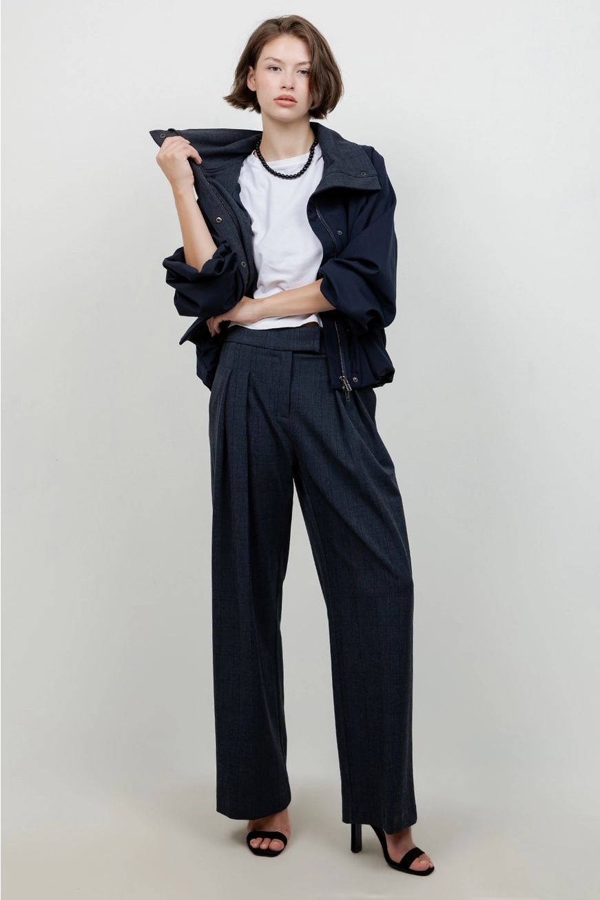 Straight Leg Pleated Plaid Print Trousers