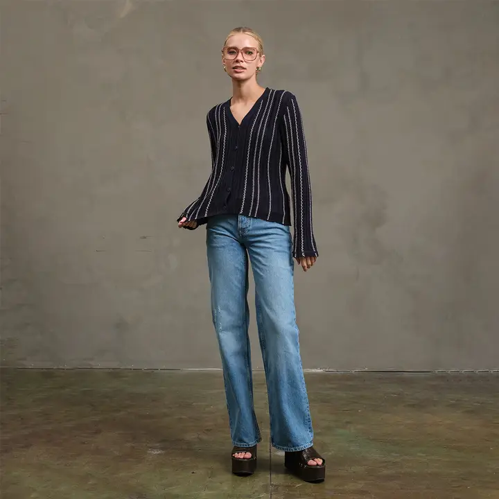 Slim Wavy Stitch Button Cardigan