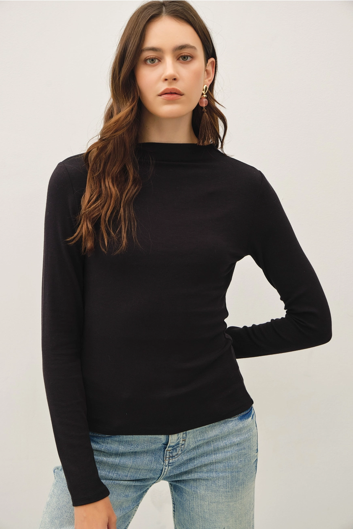 Basic Ribbed Mockneck Knit Top(available in  burgundy, black, & H. Charcoal)