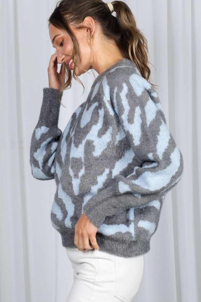 Cable Stitch Zebra Print Jacquard Knitted Sweater