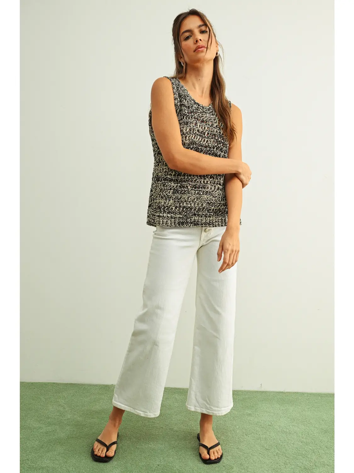 Sleeveless 2 Tone Knit Top