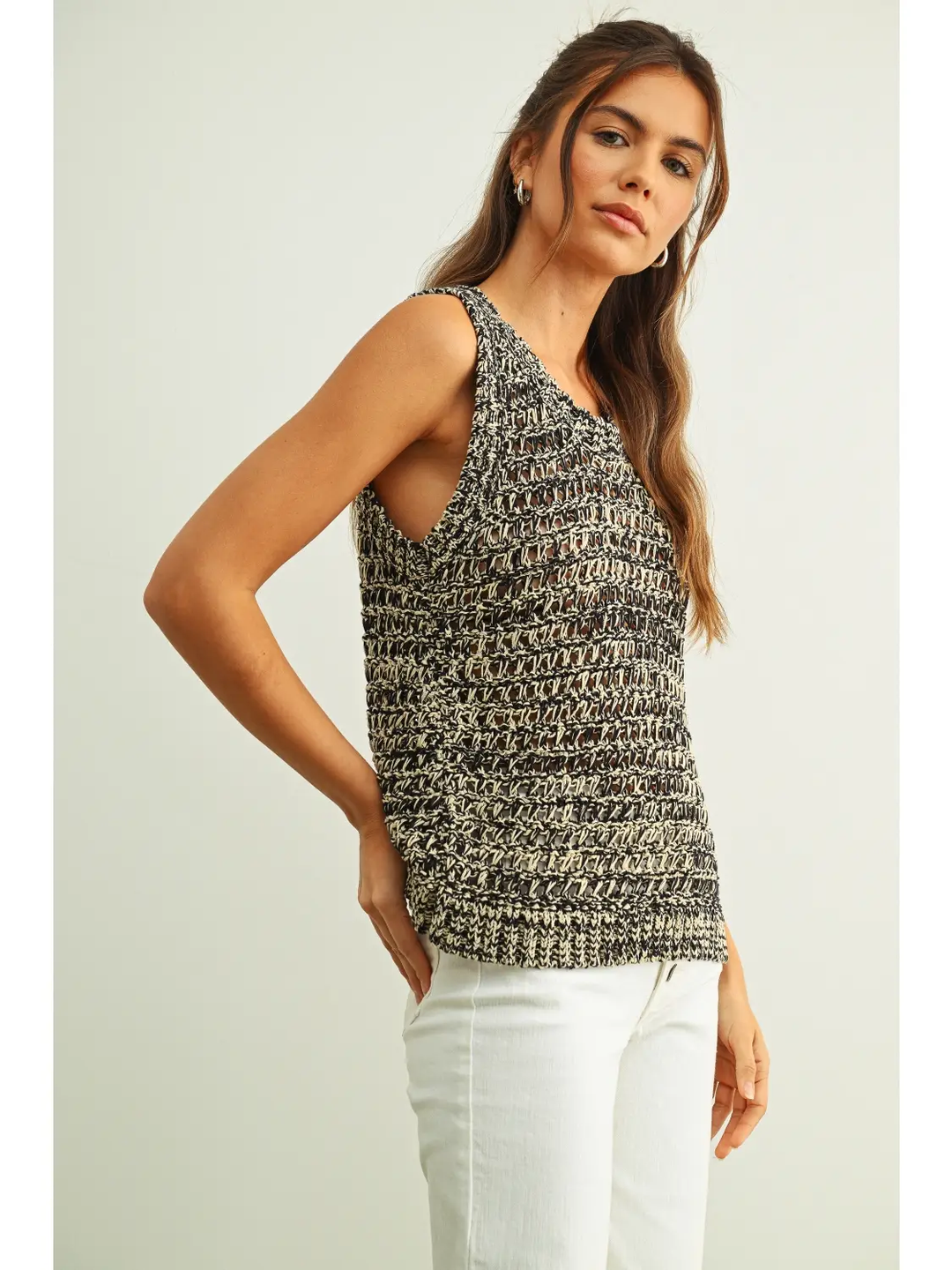 Sleeveless 2 Tone Knit Top