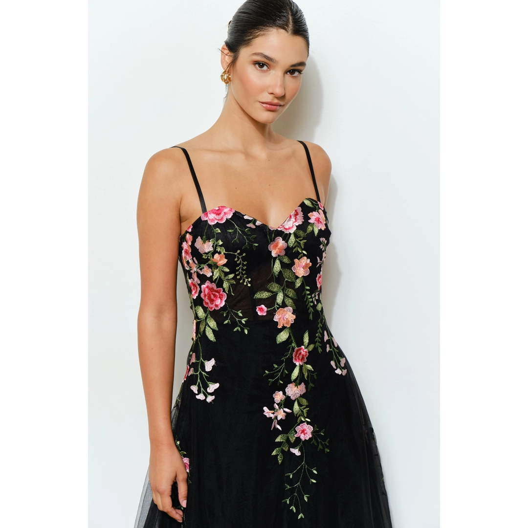 Floral Embroidered Sweetheart Tulle Midi Dress