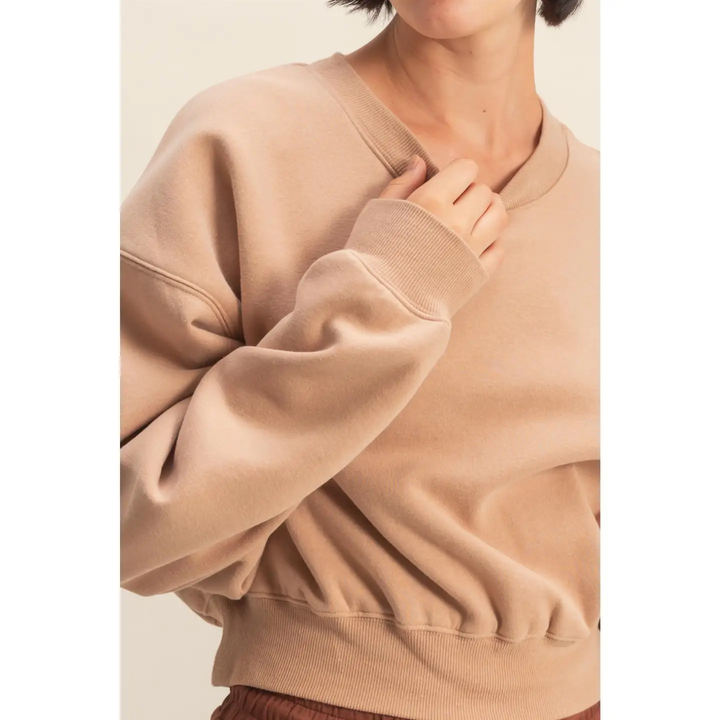 Everyday Long Sleeve Cropped Sweatshirt