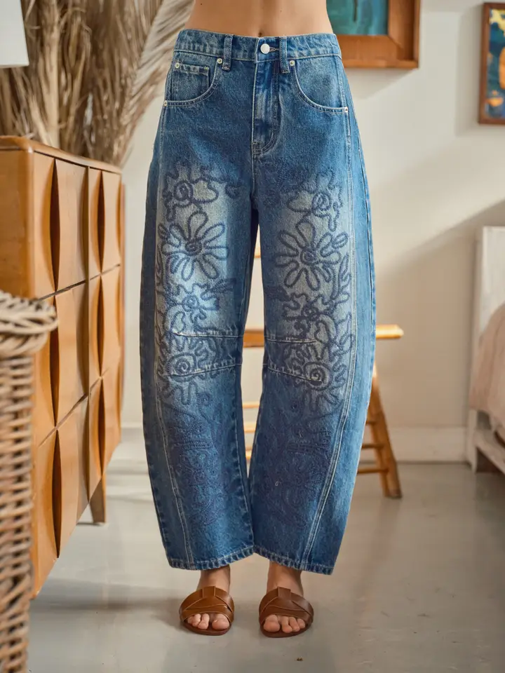 Embroidered Detail Cotton Barrel Pants