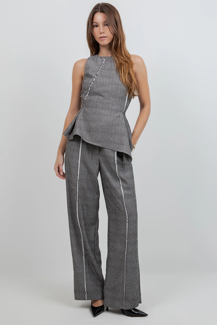 Fray Edge Detailed Straight Leg Trousers