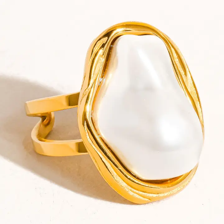 Cameron 18K Gold Non Tarnish Classic Pearl Round Ring