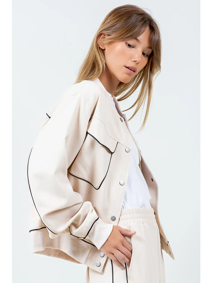 Contrast Piping Detailed Varsity Bomber Jacket