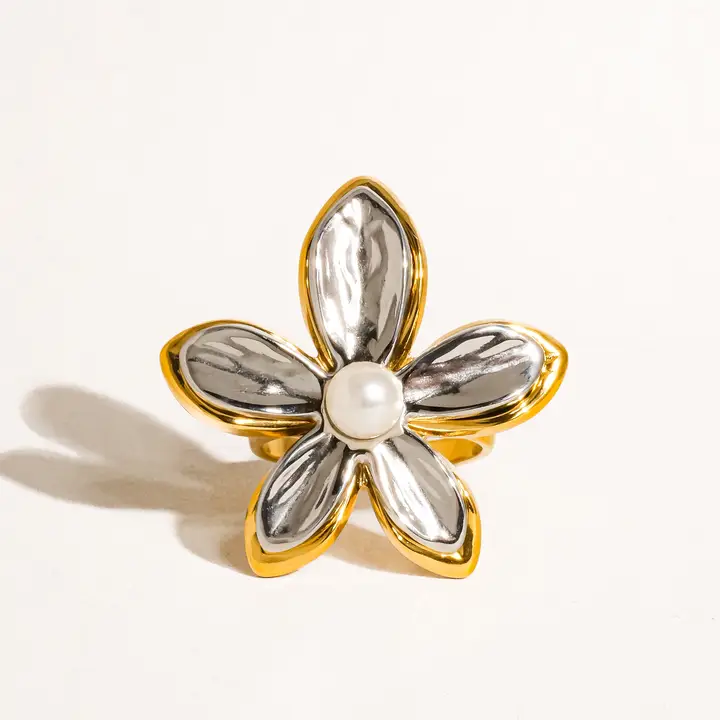 Killian 18K Gold Non Tarnish Pearl Flower Ring