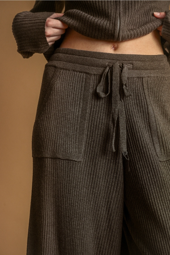 Straight Leg Ribbed Knitted Pants