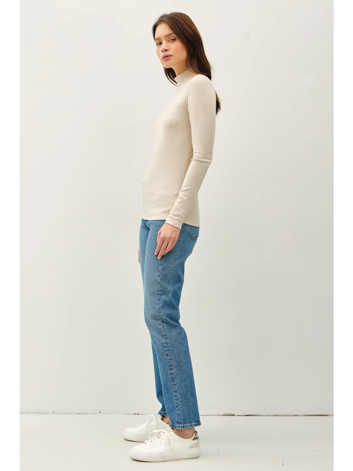 Basic Mock Neck Top(available in charcoal & oatmeal)