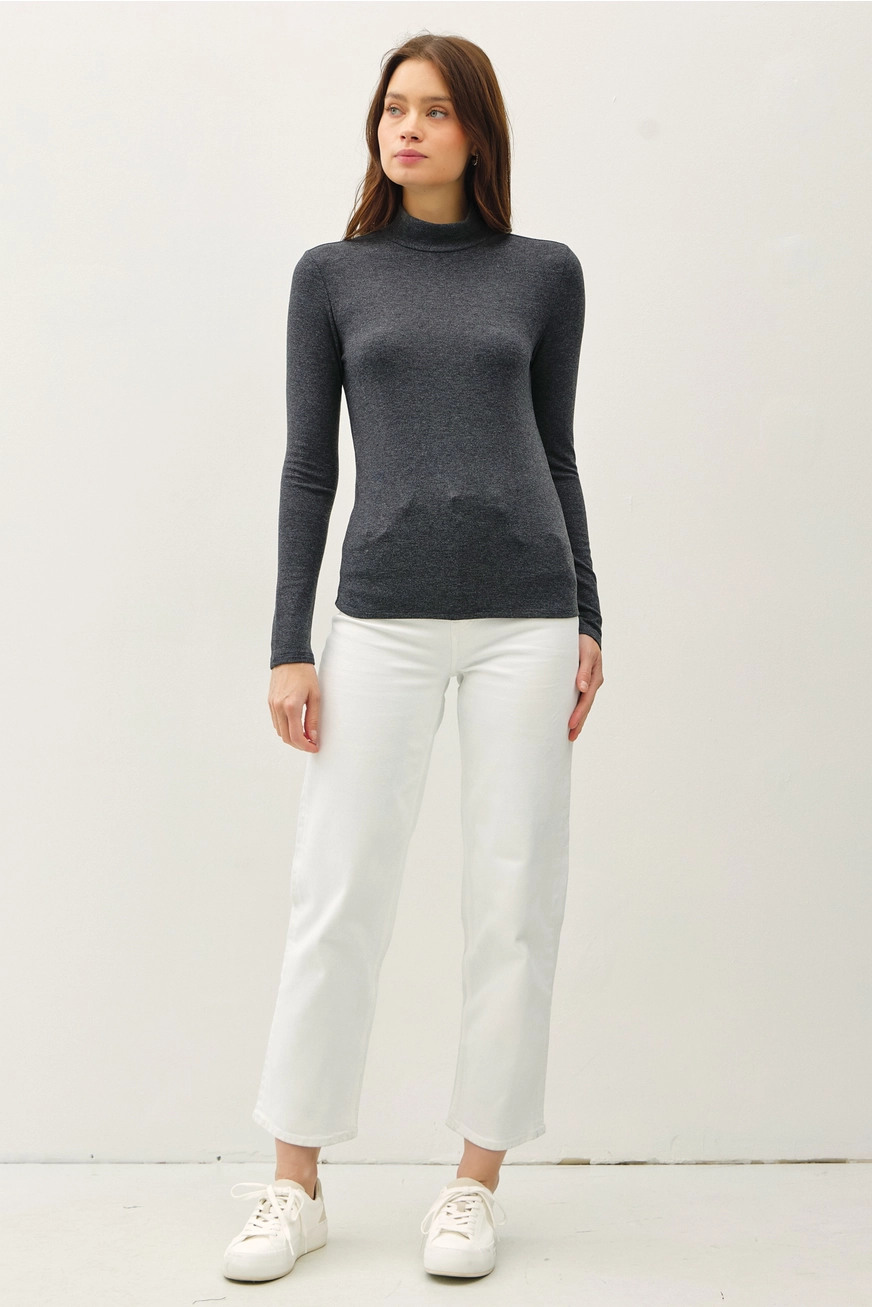 Basic Mock Neck Top(available in charcoal & oatmeal)